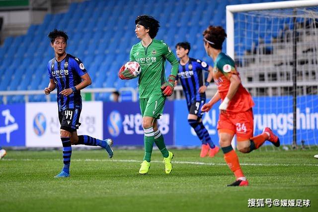 挪威主帅更衣室演讲感动全队：你们为整个国家送上难忘夏天